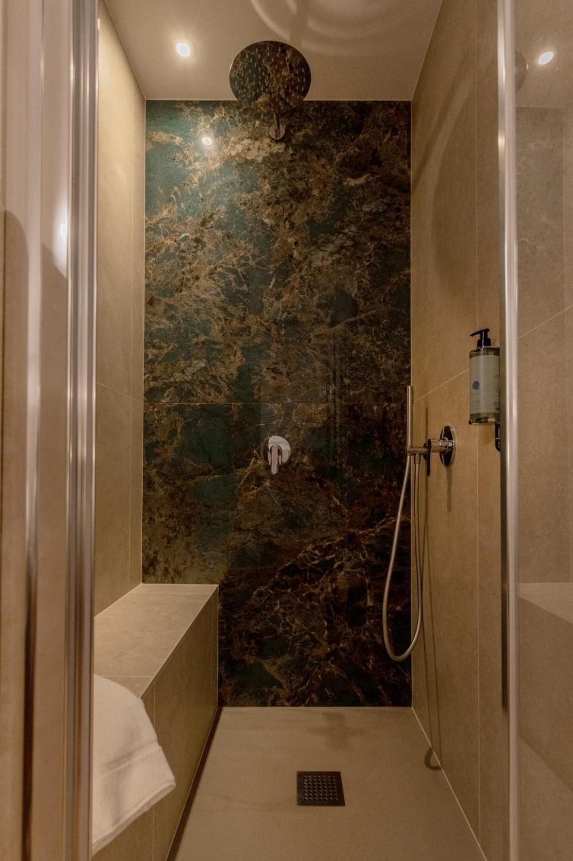 Trevi Monti House Hotel Rom Eksteriør billede