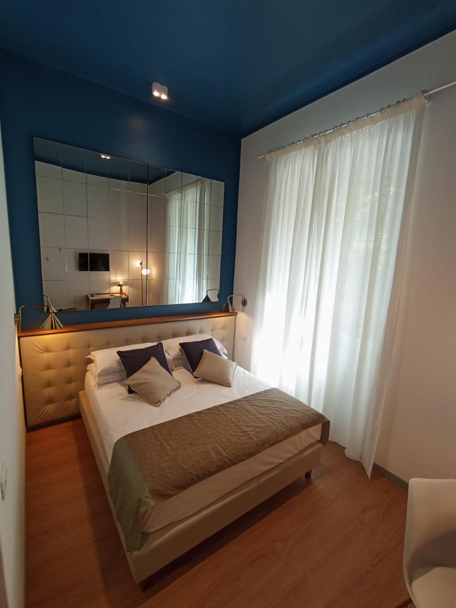 Trevi Monti House Hotel Rom Eksteriør billede